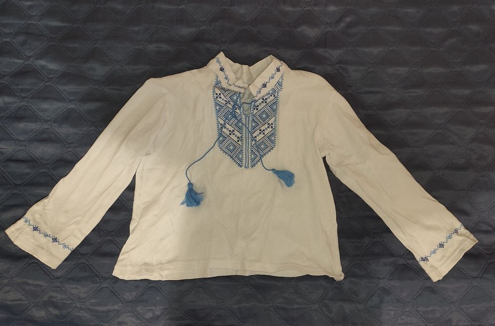 Вышиванка на мальчика 2-3 годика