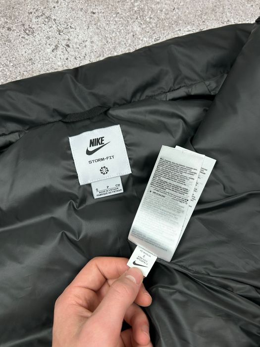 Жилетка Nike Storm-Fit Windrunner безрукавка найк нсв