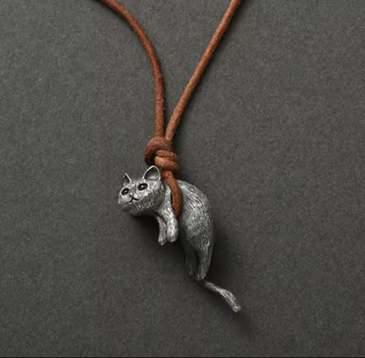 Colar Gatinho Couro