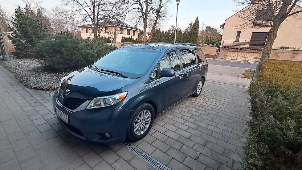 Toyota Sienna 2017