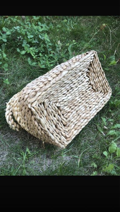 Naturalny koszyk z uchwytem z hiacyntu jasnobeżowy boho do dekoracji