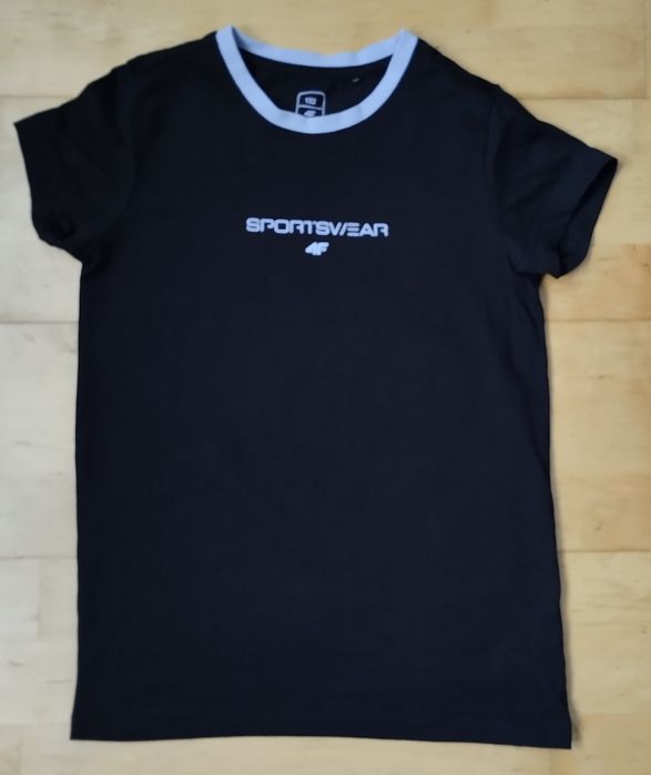 Bluzka 4F czarna, 152