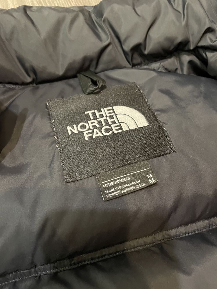 Пуховик the north face 700 M