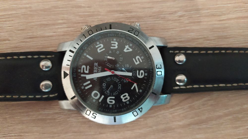 Zegarek Amber Time A695, srebrny, czarny cyferblat/tarcza