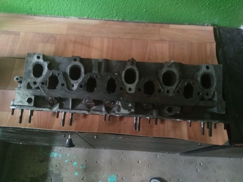 Продам ГБЦ Ауди 100