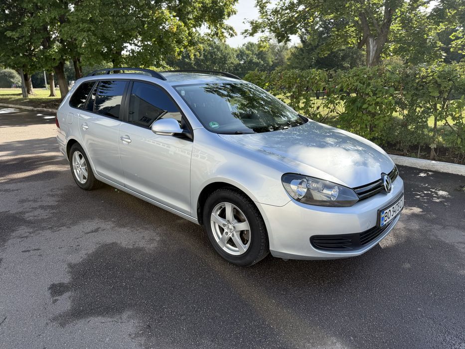 Volkswagen Golf VI універсал