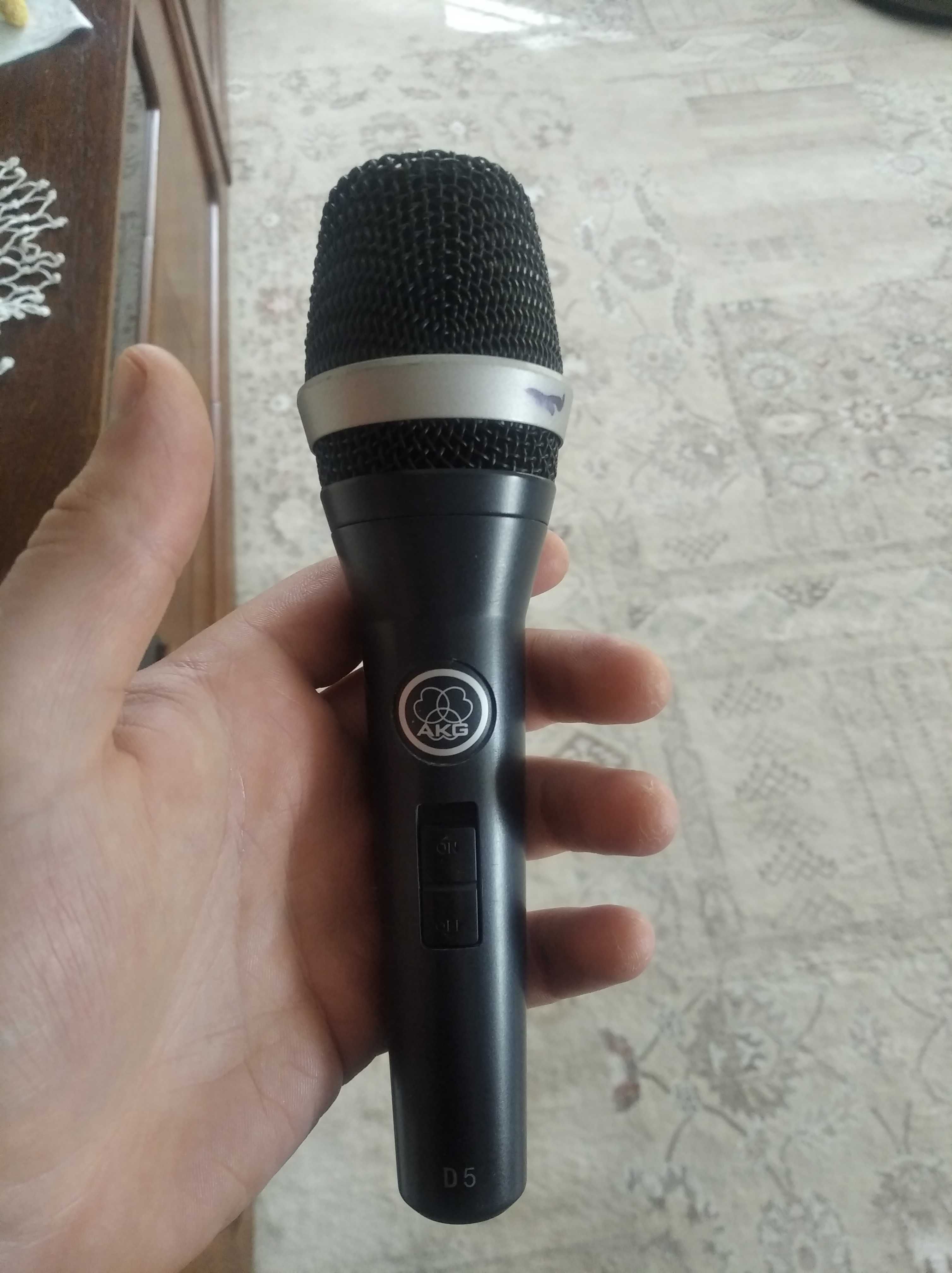 Мікрофон динамічний AKG D5S