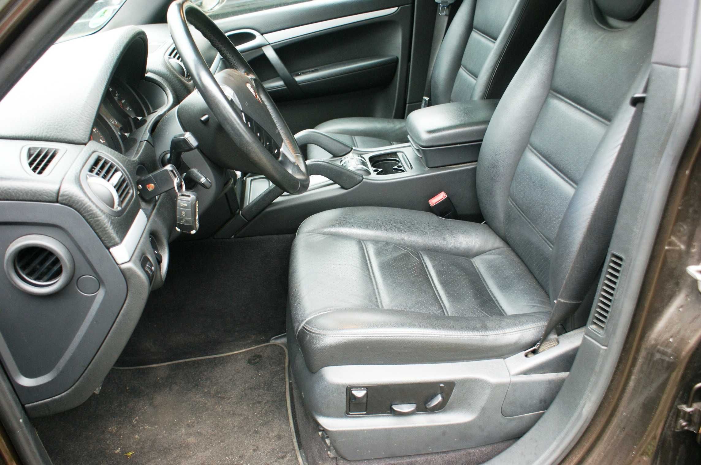 Porsche Cayenne 3.6 V6 290KM Lift Pełne Wyposażenie Hak Zadbany