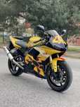 Yamaha R6 VR46 (edicao limitada N1658)