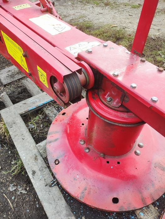 Роторна косарка 1,65 в хорошому стані.