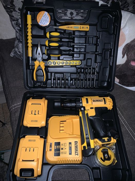 Шуруповёрт DeWALT