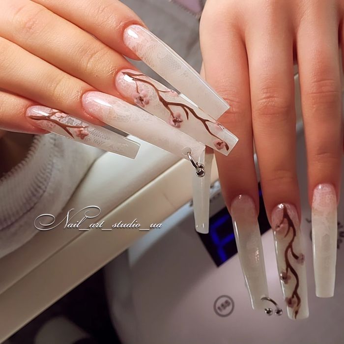 Нарощення нігтів, укріплення. Арт дизайн