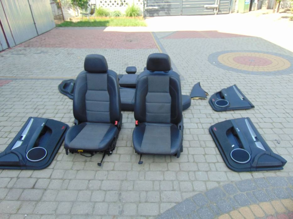 fotele + boczki mercedes w204 Kombi brak boczków przód