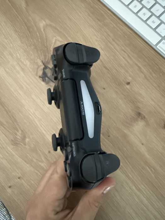 Comando para PS4 Preto