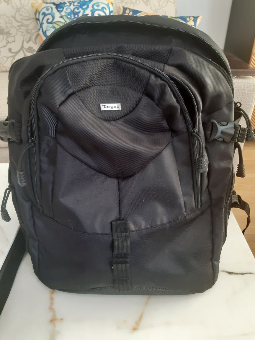 Targus - plecak na laptopa, jak nowy. OKAZJA