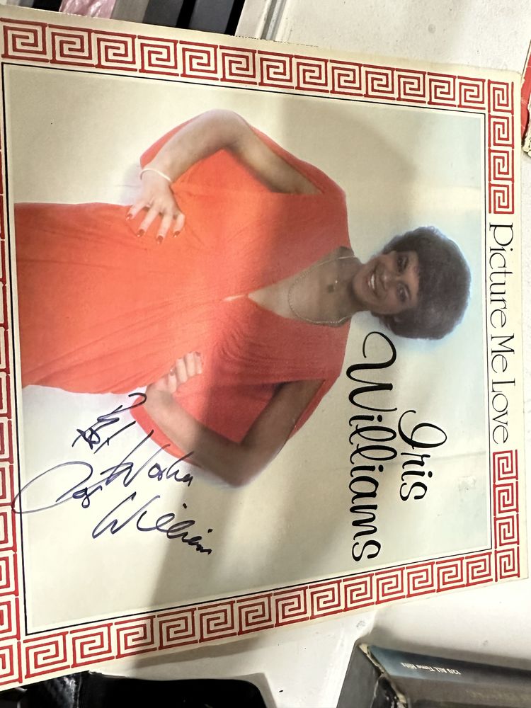 Winyl Iris Williams z autografem