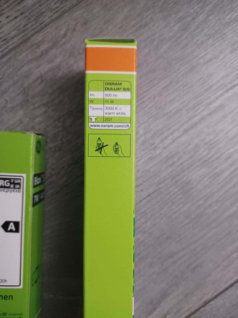 Świetlówki długie  firmy Osram nowe 11W klasa A
