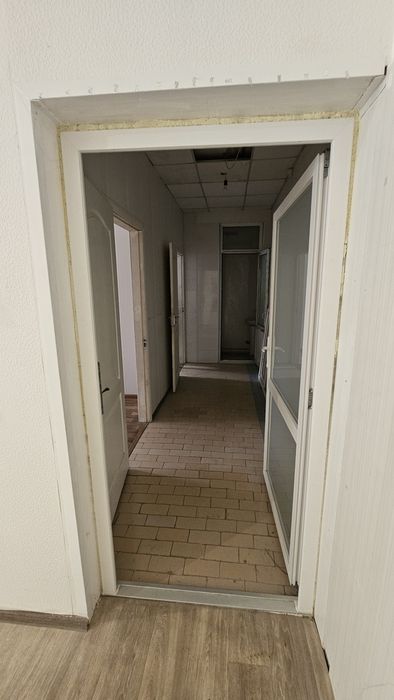 Помещение с отдельным входом около 50 м/кв. От Собственника