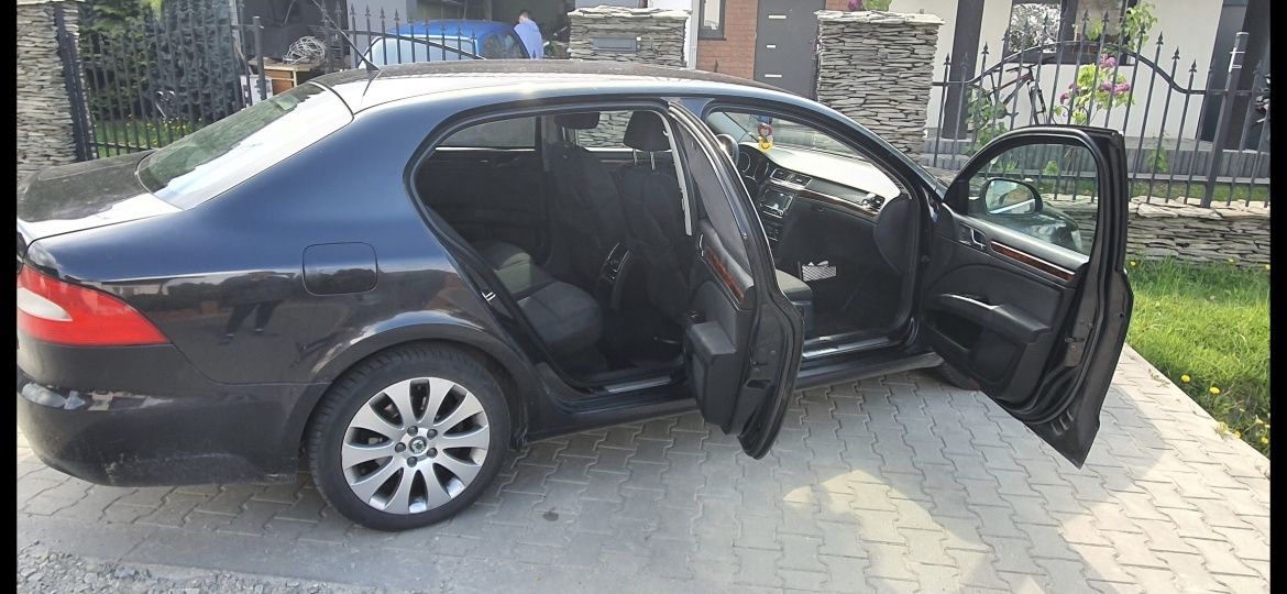 Skoda Superb 2,0 TDI 170 Km 4x4 2009