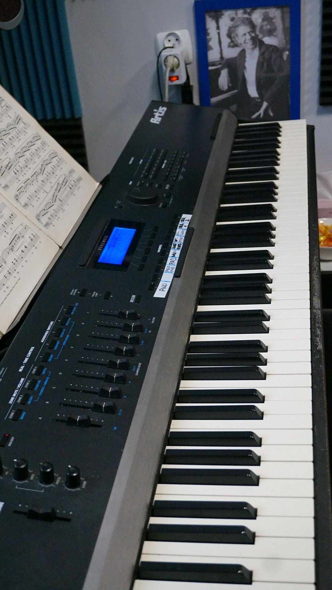 Kurzweil ARTIS+futerał. Używany. Bydgoszcz.