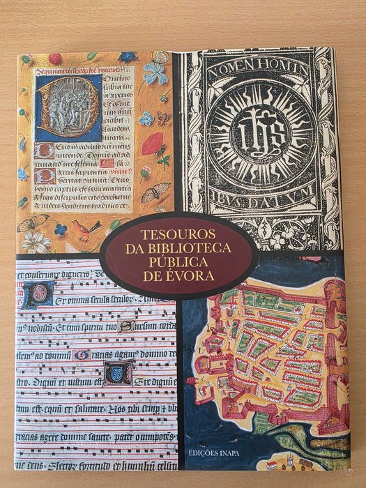 Livros "Tesouros da Biblioteca Pública de Évora"