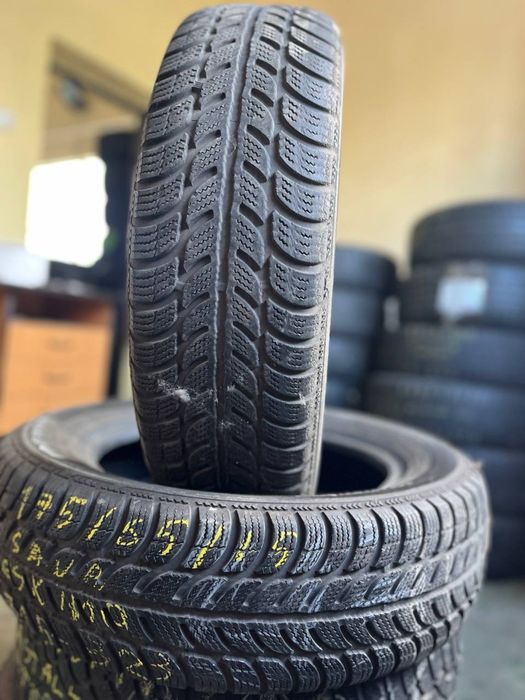 Резина Sava Eskimo S3 + 175/65R15 пара зима Z15-323