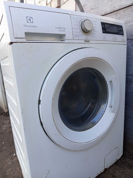 Стиральная машина Electrolux