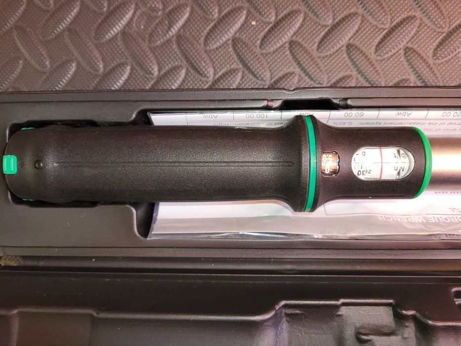 Динамометричний ключ Toptul 1/2"x405mm(L) 20-100 НМ (ANAM1610)