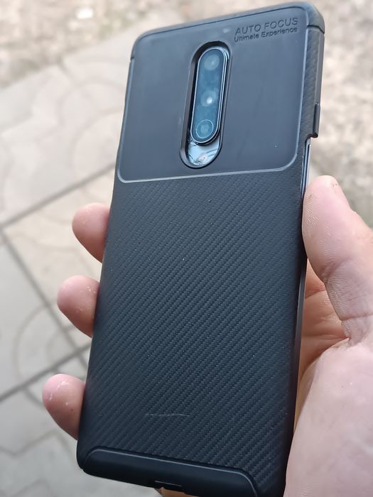 OnePlus 8 Робочий