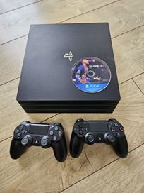 PlayStation 4 PRO CUH-7216B / 1 TB / 4K HDR / Uchwyt ścienny /2 PADY /