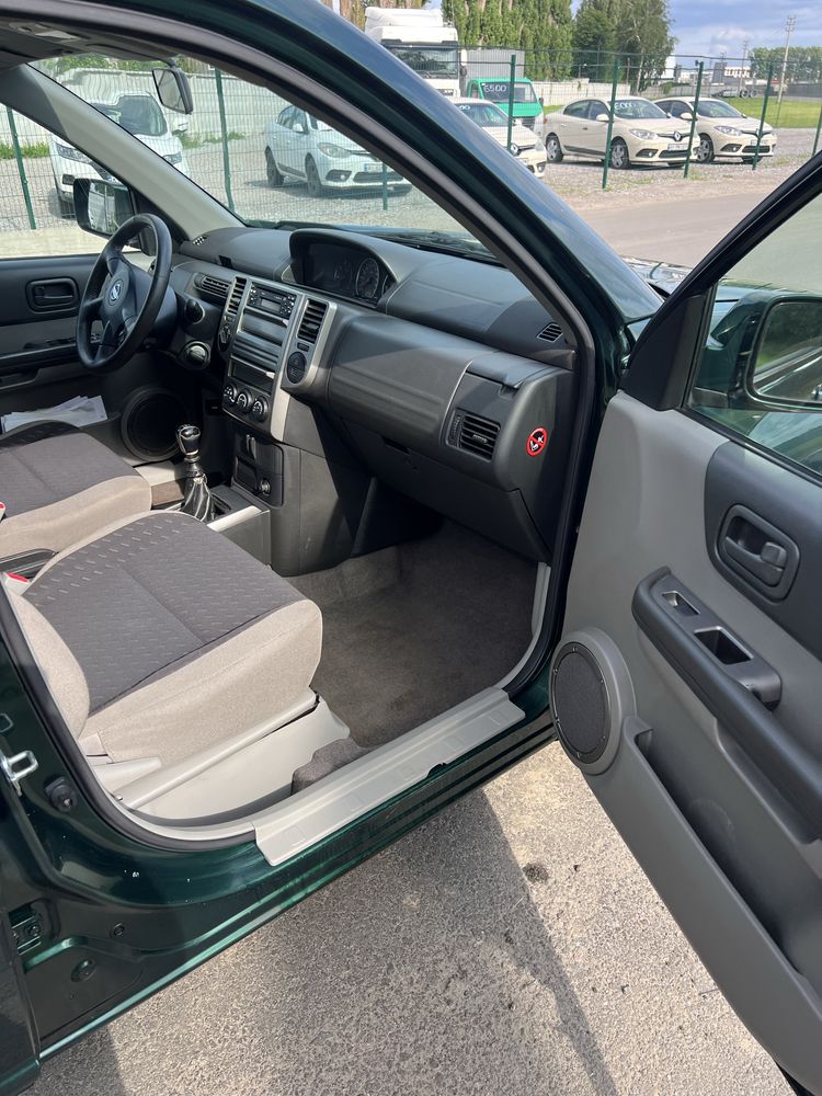 Ніссан Х-Трейл Т-30 2.2 турбо-дизель Nissan X-Trail 4х4 для ЗСУ
