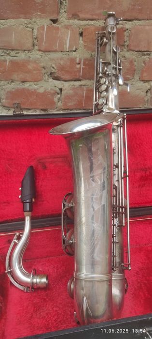 Саксофон альт, Amati