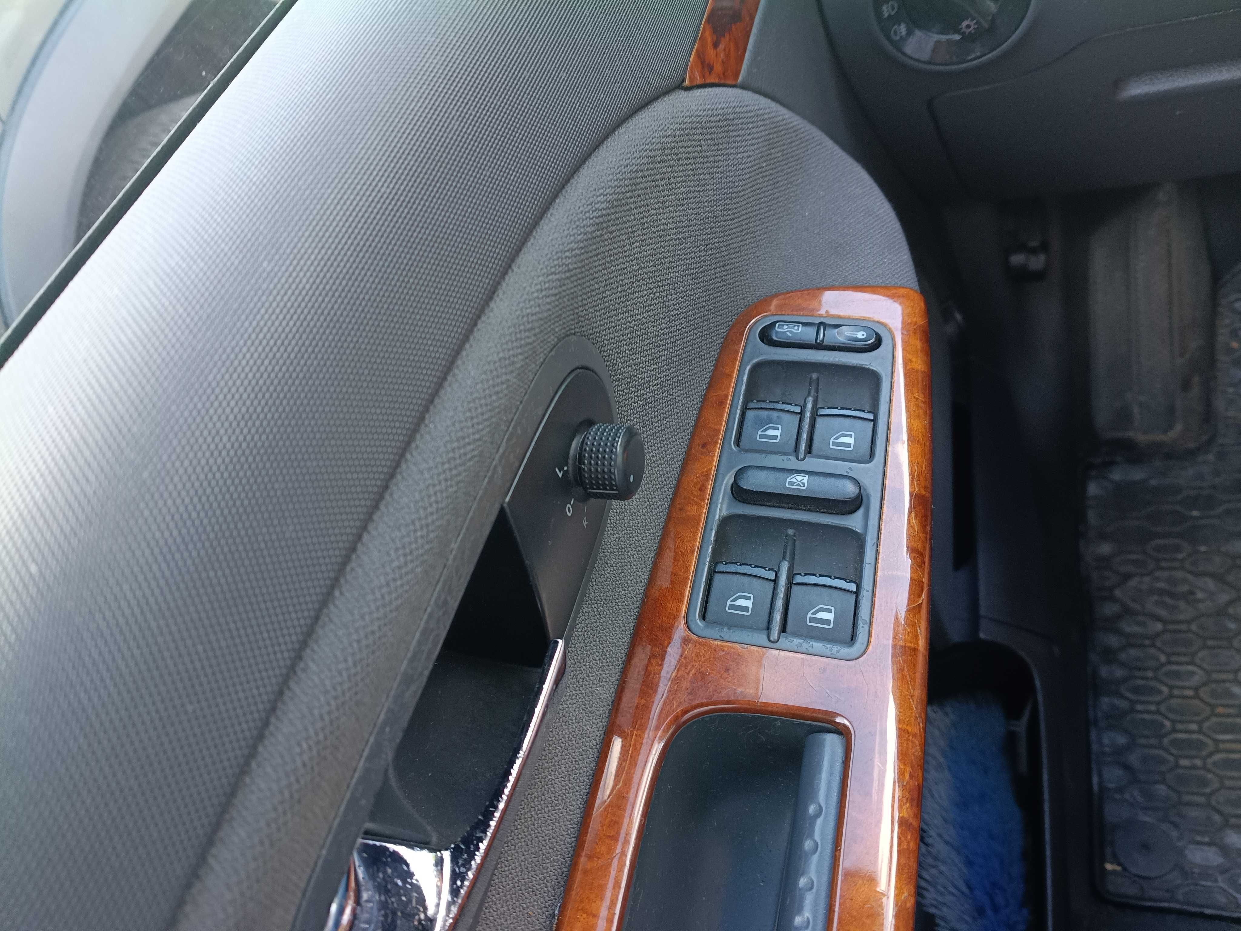VW Sharan 2002 V6 2.8 204KM