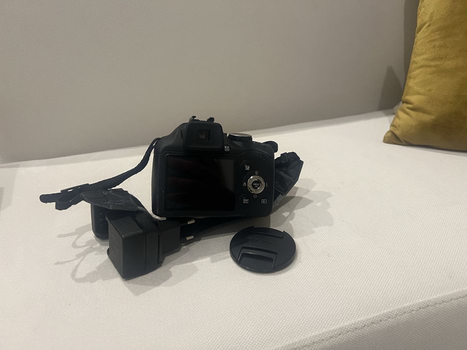 Digital Camera FinePix SL240