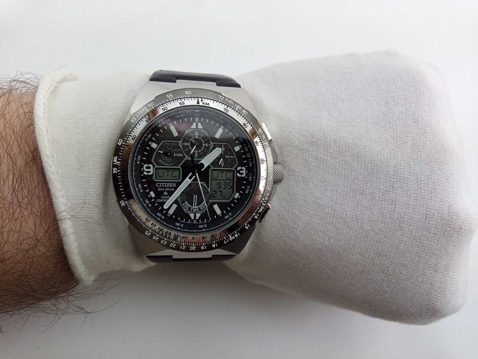 Часы Citizen JY8149-05E радиосигнал вечник сапфир будильник подсветка