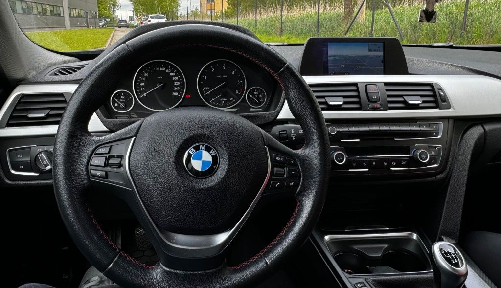 Bmw F30 Czarna 2012