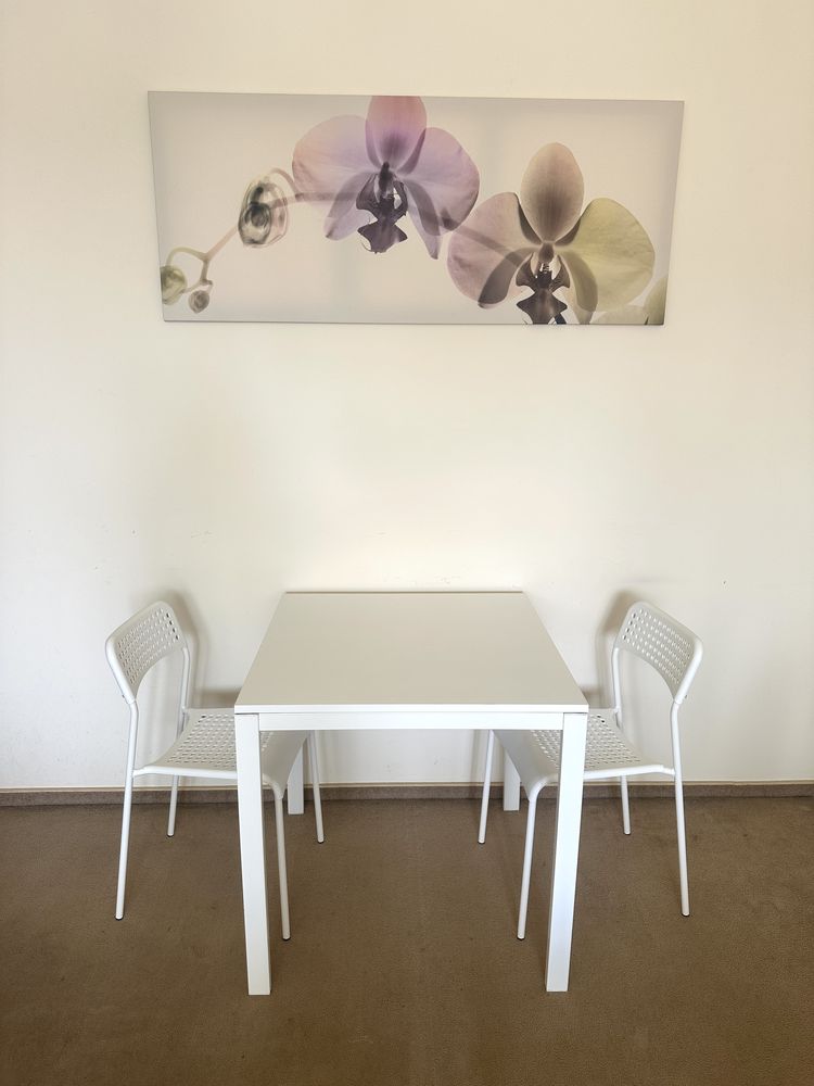 Stół Ikea MELLTORP z 2 krzesłami ADDE