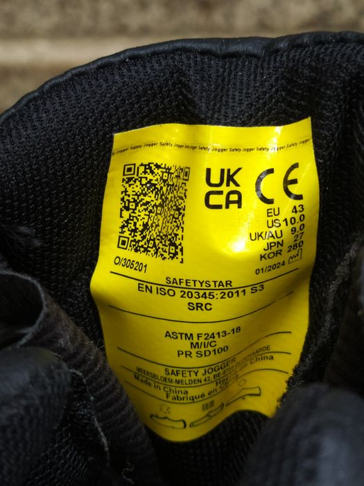 Рабочие ботинки Safety jogger works 43 размер новые