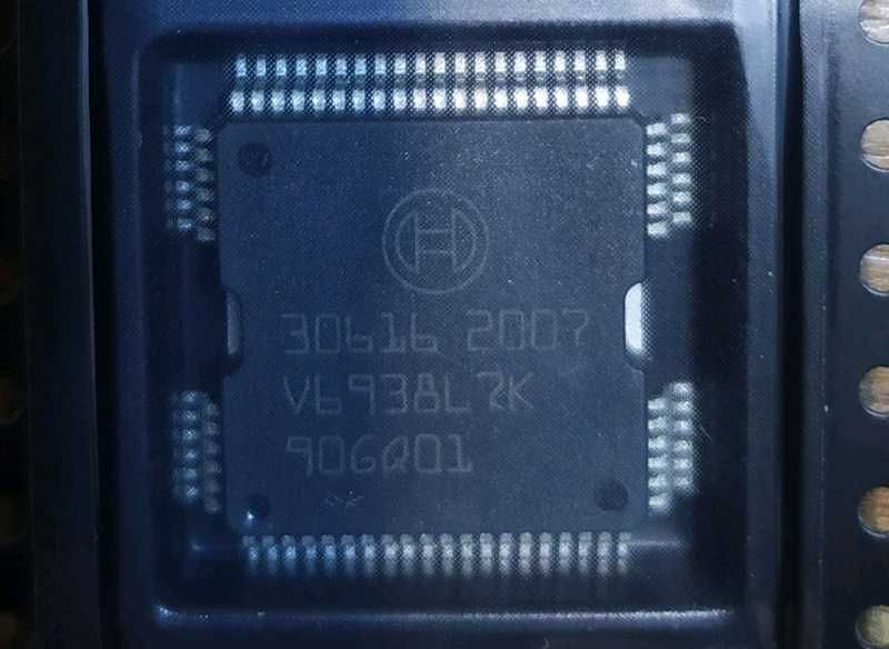 Мікросхема 30554 30460 Bosch 30616 30536 HQFP-64 30591 30618