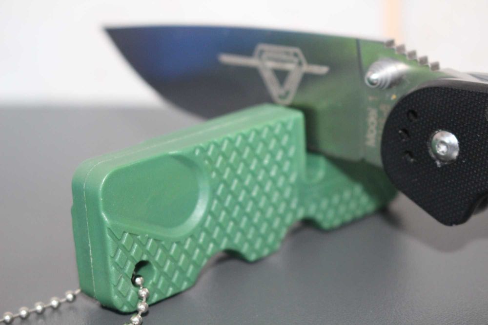 Точилка, точило для кухоних, туристичних ножів 2в1 вольфрам + кераміка