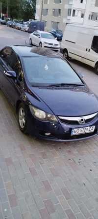 Продам машину Honda Civic