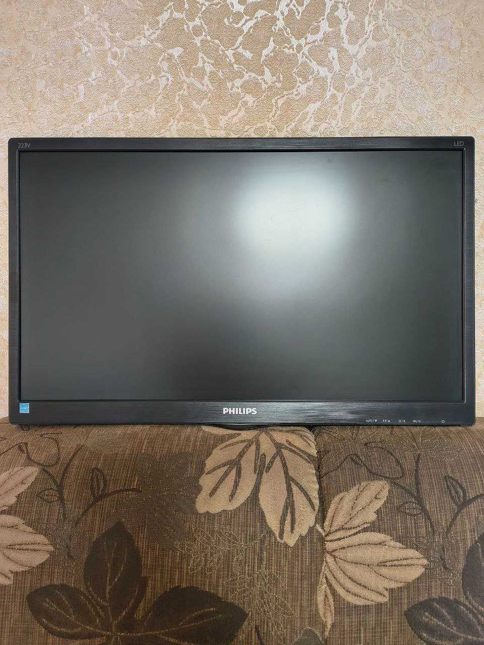 Системний блок ПК,монітор Philips 223V,клавіатура A4TECH.