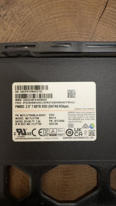 Samsung PM893 7.68 TB SATA SSD (MZ7L37T6HBLA-00A07)