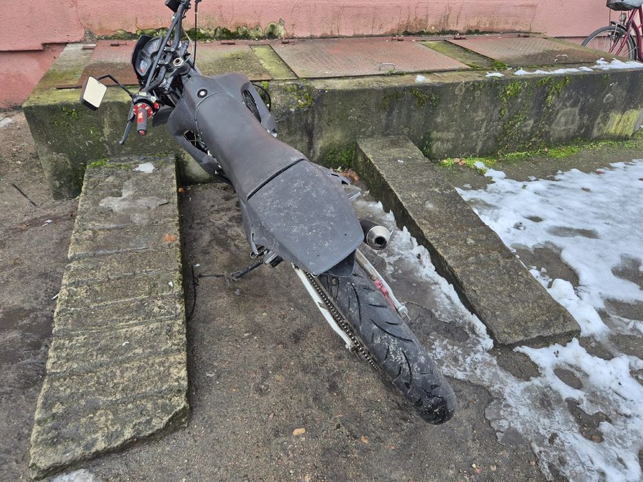 Sprzedam zamienię  Gilera RCR 50 2 T okazja cena do jutra