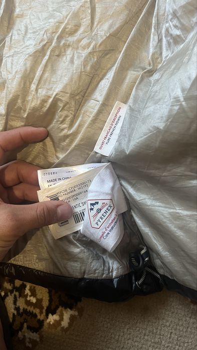 Куртка пуховик Pyrenex - розмір S, жіночий