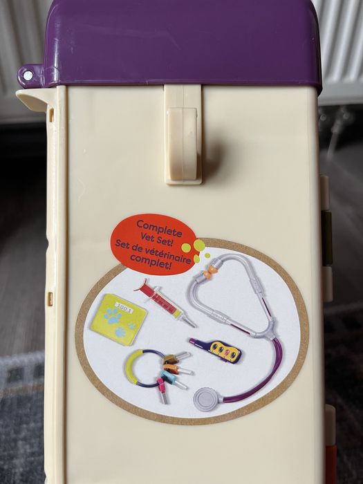 Ігровий набір Battat Ветеринарна клініка Няв-Гав