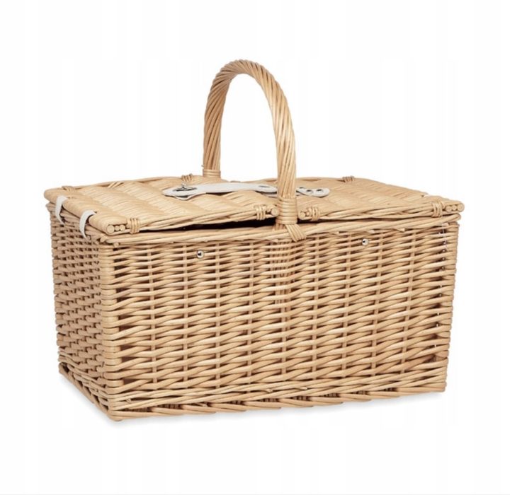 Kosz piknikowy wiklinowy z wyposażeniem