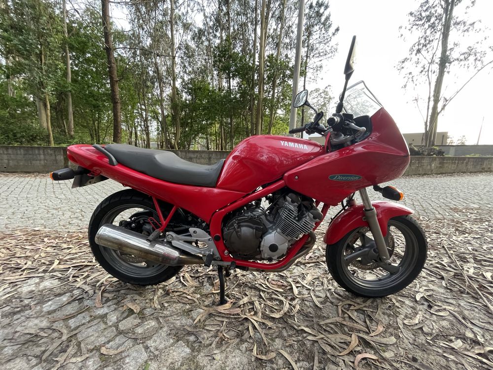 Yamaha     xj600