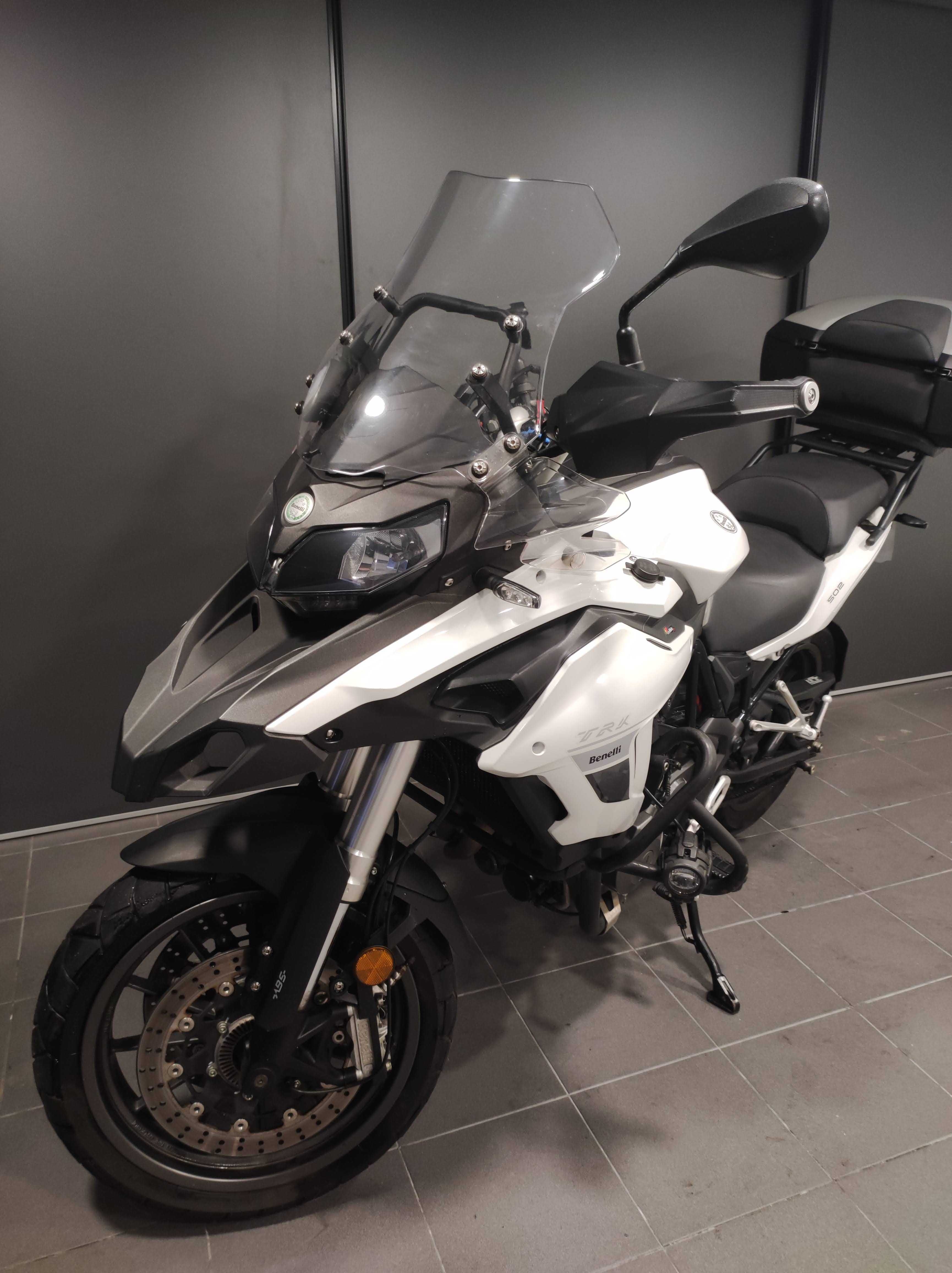 Benelli TRK502 Rebaixada