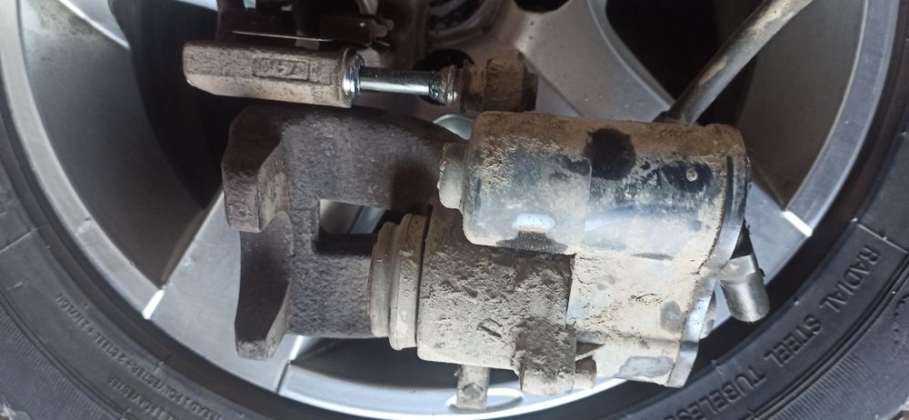 Супорт до пасата Б 6, на 6-ть зубів.